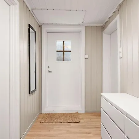 Appartement P - Two-bedroom In A Cozy Neighborhood Near The Center