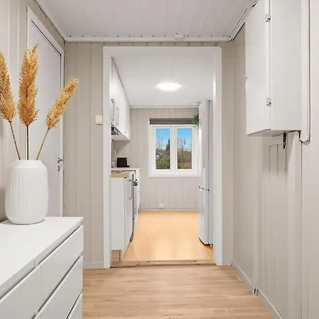 Appartement P - Two-bedroom In A Cozy Neighborhood Near The Center *